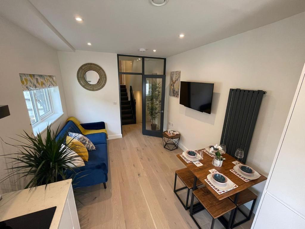 Two Bedroom Apartment - London Exterior foto